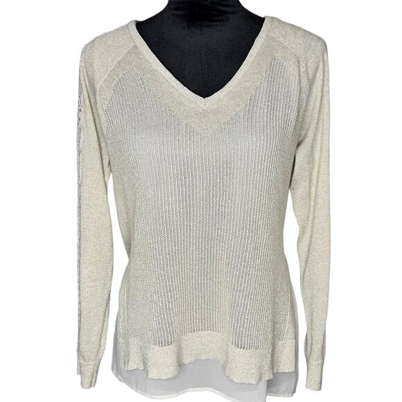 LUCKY BRAND Cream Gold Metallic Layered Crochet Sleeve V-neck Sweater Medium - Picture 2 of 10